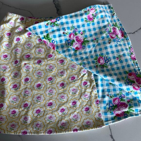 Olivia Mae Reversible Skirt Size 7/8 - Gingham & Floral - Picture 5 of 8